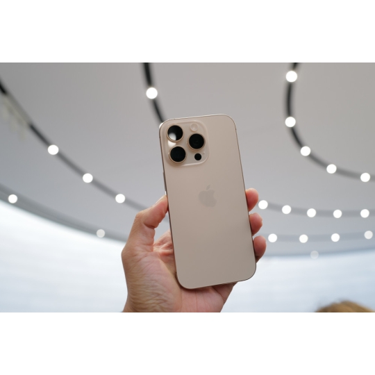 iPhone 16 Promax 256GB VN/A New seal ( Titan Sa Mạc )